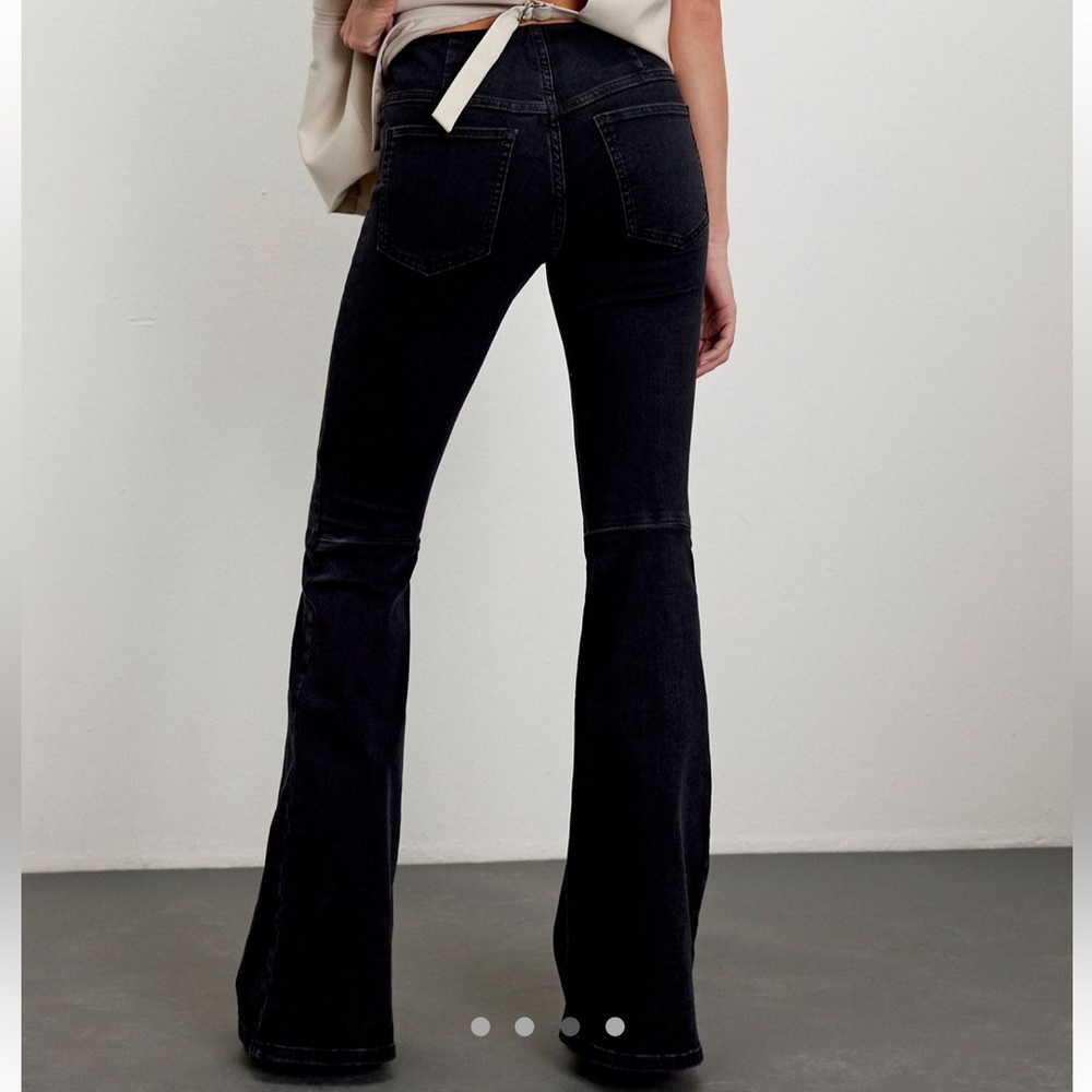 We The Free Penny Pull-On Flare Jeans Short True Black